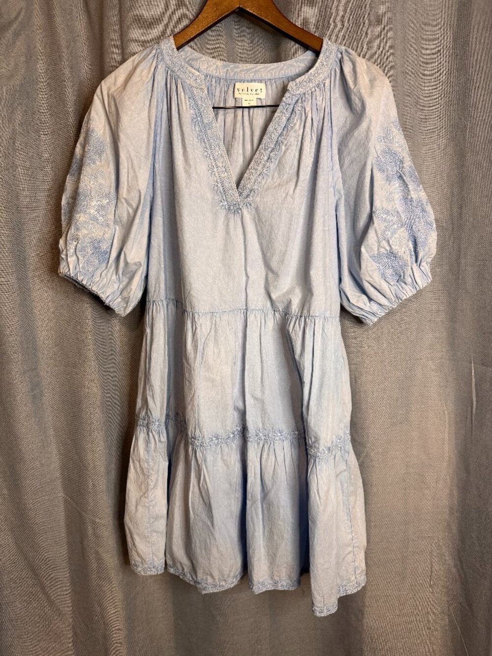 Velvet by Graham & Spencer Light Blue Embroidered Mini Dress XS